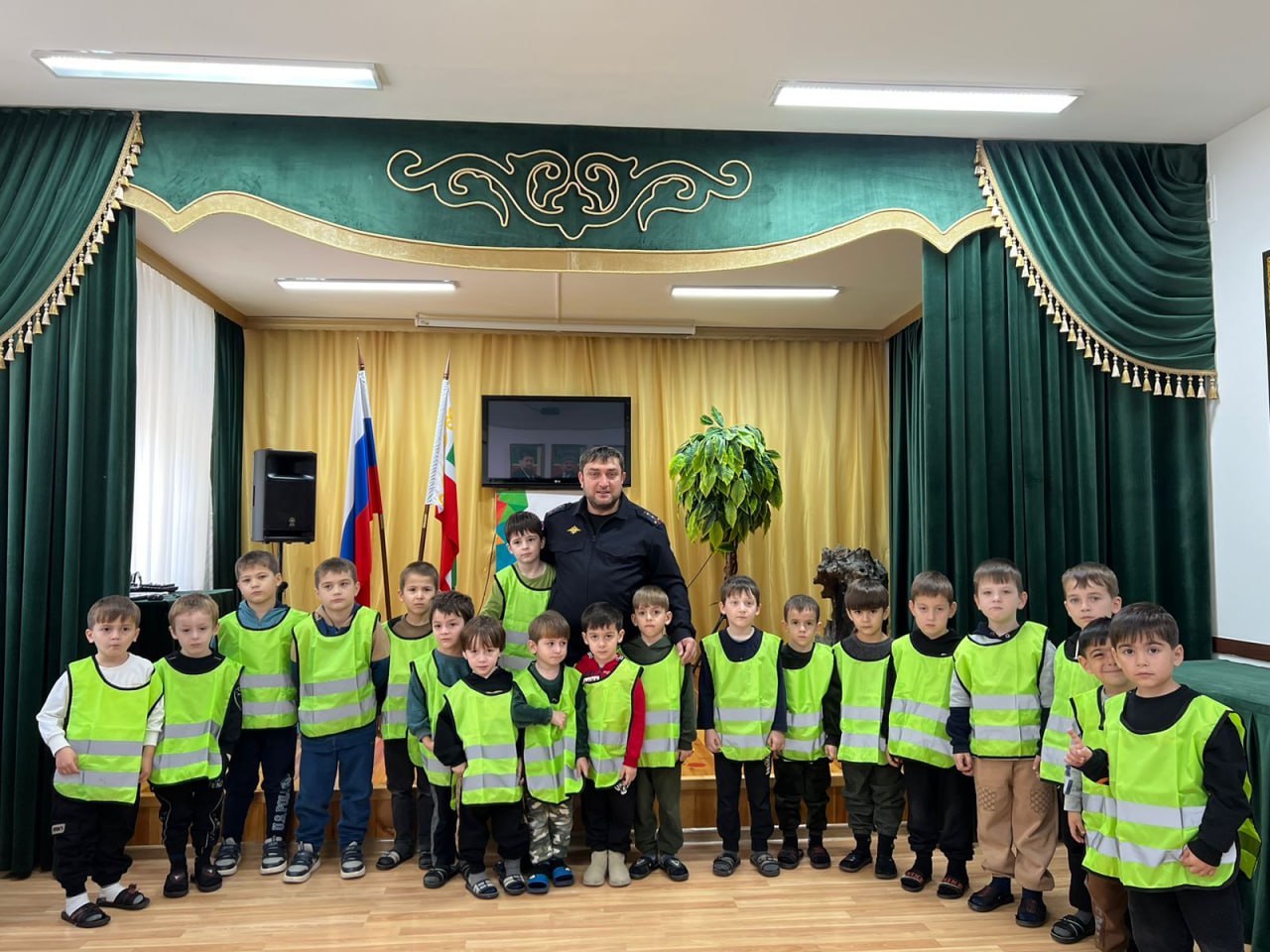 «Засветись на дороге»